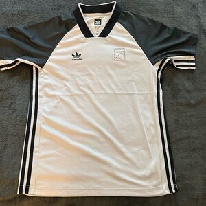 Mens adidas skateboarding short sleeve jersey tee size medium